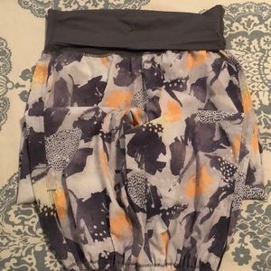 Lululemon patterned Om pants